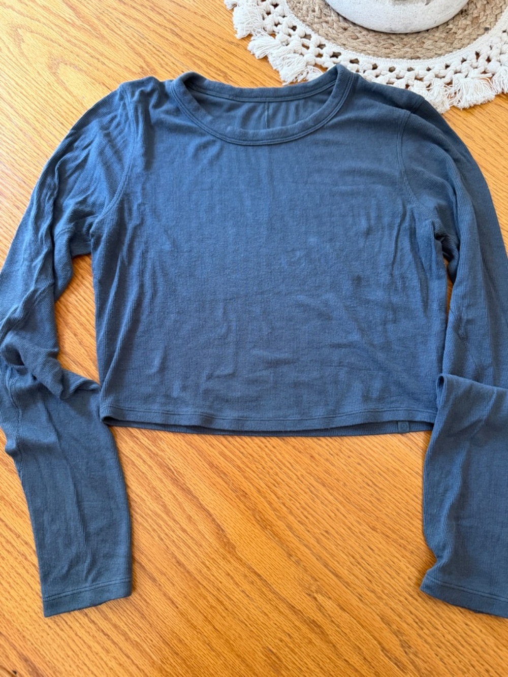 lululemon Hold Tight Cropped Shirt size 10